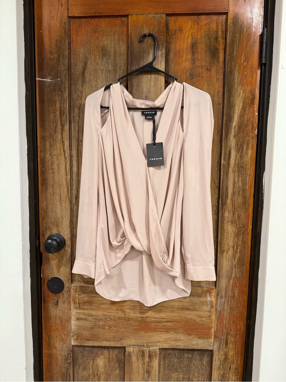 Trouve Draped Twist Blouse in Blush